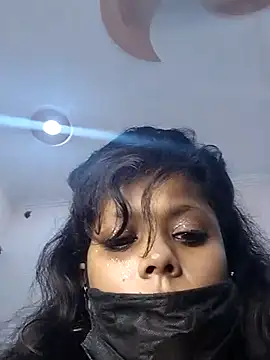 aliyaa9900 online show from October 23, 7:42 pm