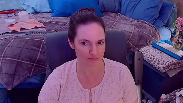 Snapshot of ninajaymes chatting on September 9, 9:47 pm ninajaymes online show from September 9, 9:47 pm