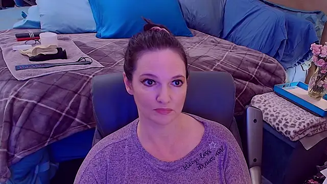 Snapshot of ninajaymes chatting on September 22, 9:46 pm ninajaymes online show from September 22, 9:46 pm