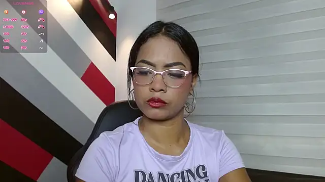 Chloe Brown3 online show from September 8, 5:34 pm