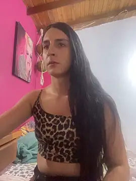 lola diez online show from November 5, 12:16 am