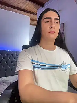 lola diez online show from March 26, 9:27 pm