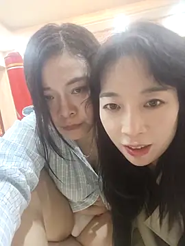 smgirls online show from October 20, 3:37 pm