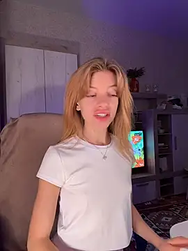 mari  papi online show from July 16, 5:17 pm