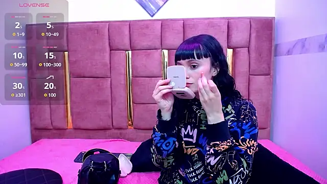 XBODTRIIPX online show from November 7, 4:29 am