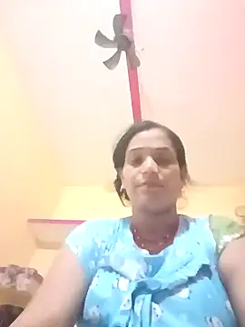 Snapshot of Hot-kal93 chatting on September 25, 8:57 am Hot-kal93 online show from September 25, 8:57 am