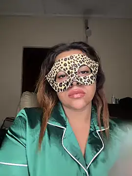 SLNatasha online show from May 7, 1:15 pm