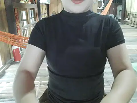 SuhyoCii online show from February 17, 10:03 am