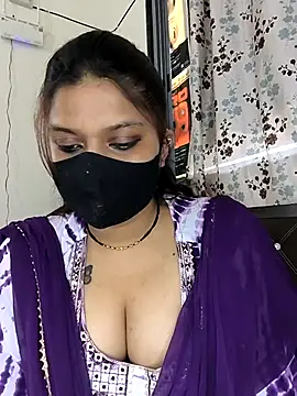SpicykhalifaX online show from May 4, 7:23 am