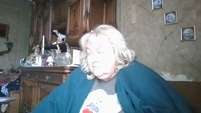 Lala-Love56 online show from October 18, 6:49 am