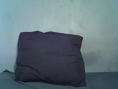 BUSTY QUEEEN online show from November 16, 7:43 am