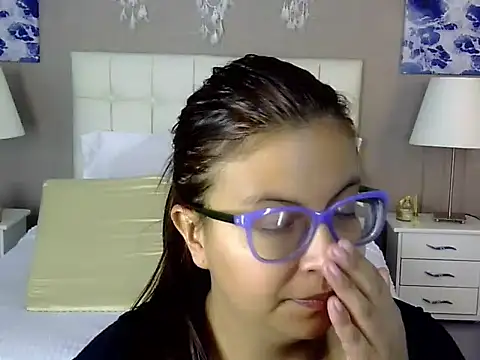 Snapshot of Amber_Rouge_ chatting on September 12, 12:45 pm Amber Rouge online show from September 12, 12:45 pm