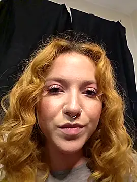 Snapshot of CelesteGreene chatting on October 20, 10:13 pm CelesteGreene online show from October 20, 10:13 pm