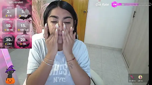 amarasilk  online show from October 27, 12:22 pm