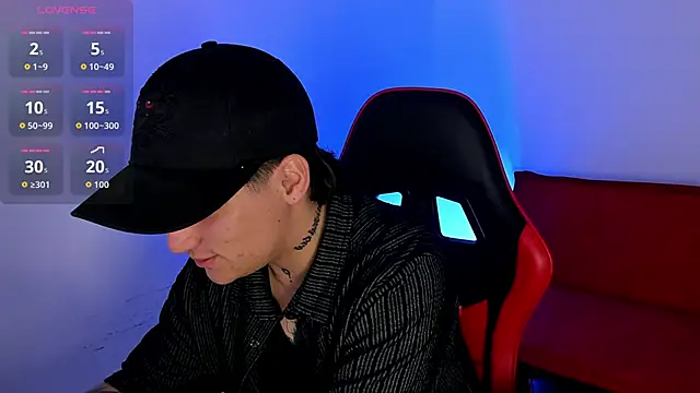 PeytonBox online show from November 10, 12:11 pm