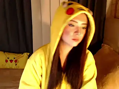 yourdevilsweettsx online show from April 7, 12:40 pm