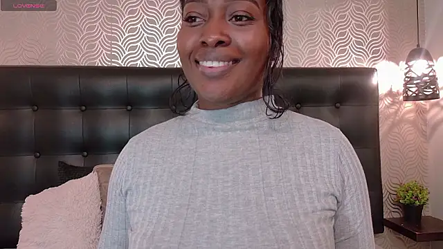 NaiaraMasson  online show from March 9, 12:08 pm