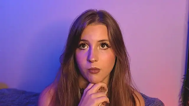 LoveSeekins online show from October 18, 7:37 pm