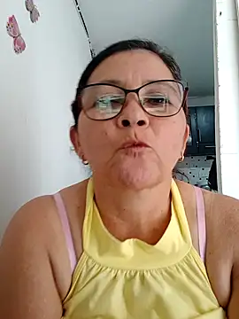 Snapshot of marfil_milf chatting on September 12, 7:54 pm marfil milf online show from September 12, 7:54 pm