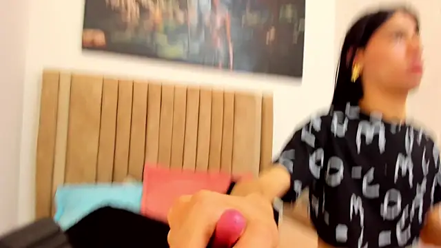 Sofia summers online show from November 19, 4:12 am