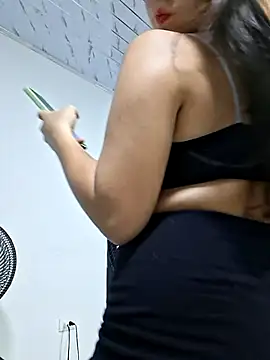 Shell Latina online show from June 16, 1:06 am