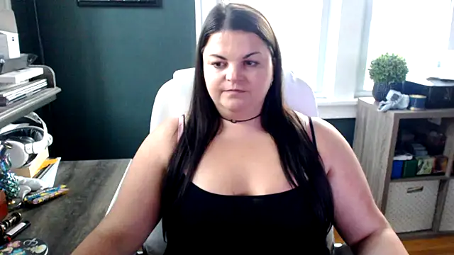 PlayWithBrittany online show from October 1, 10:37 pm