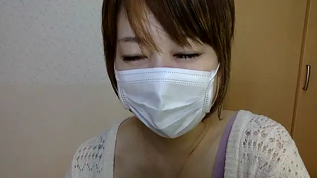 Snapshot of kitty_kyoto chatting on October 7, 2:54 pm kitty kyoto online show from October 7, 2:54 pm