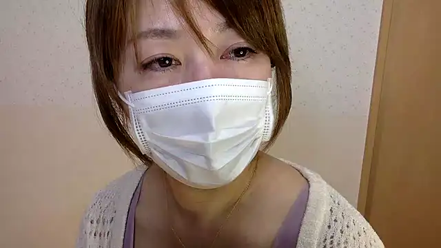 Snapshot of kitty_kyoto chatting on October 20, 3:15 pm kitty kyoto online show from October 20, 3:15 pm