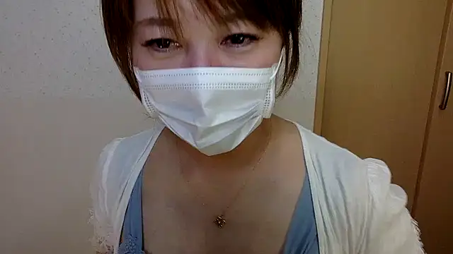 Snapshot of kitty_kyoto chatting on October 3, 3:06 pm kitty kyoto online show from October 3, 3:06 pm