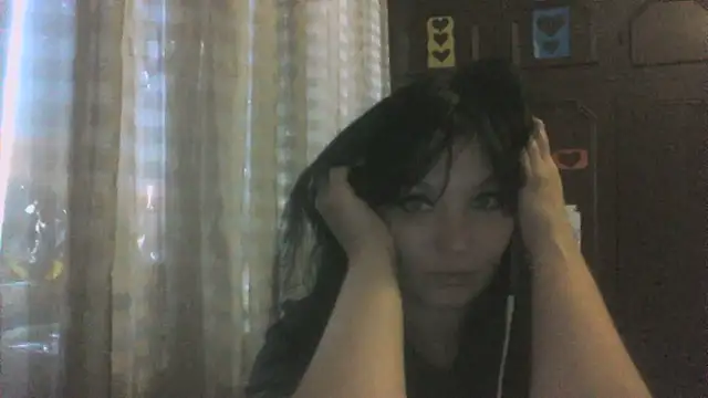 Snapshot of Breezy_88 chatting on September 16, 3:09 pm Breezy 88 online show from September 16, 3:09 pm