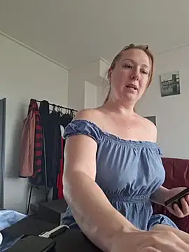 MazySunny online show from June 13, 8:34 am