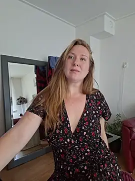 MazySunny online show from July 10, 4:29 pm