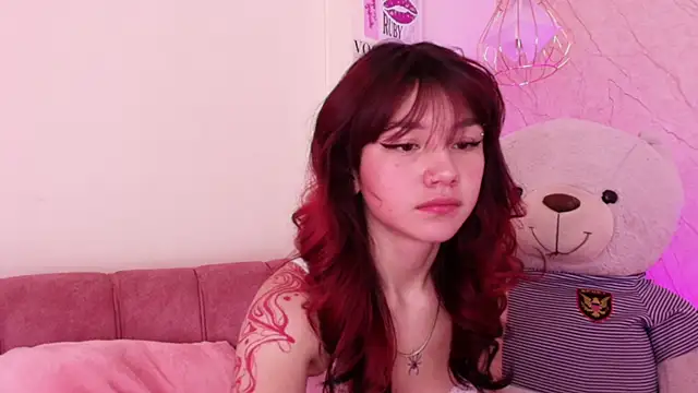 april bennett online show from September 18, 12:58 pm