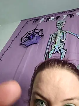 BabygurlJay online show from March 6, 8:20 am