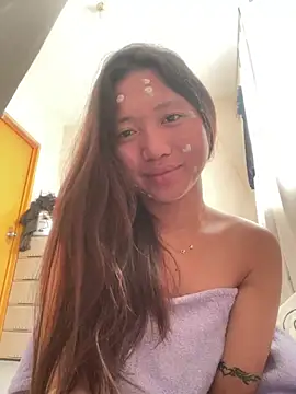 cassie cakes online show from April 18, 11:37 pm