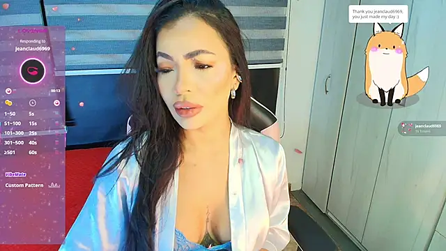 Snapshot of veronikali chatting on October 20, 1:03 pm veronikali online show from October 20, 1:03 pm