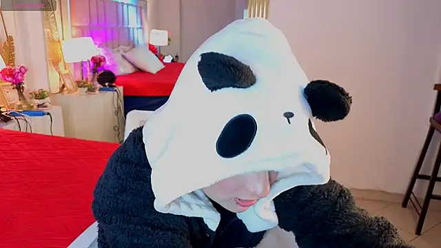 RobinBennett online show from March 29, 3:55 pm