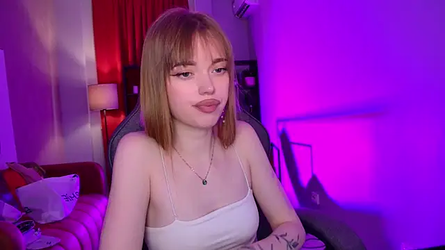 FlexyFox online show from June 10, 4:27 pm