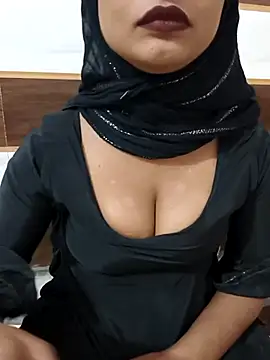 Itz Mayra  online show from November 2, 9:45 am