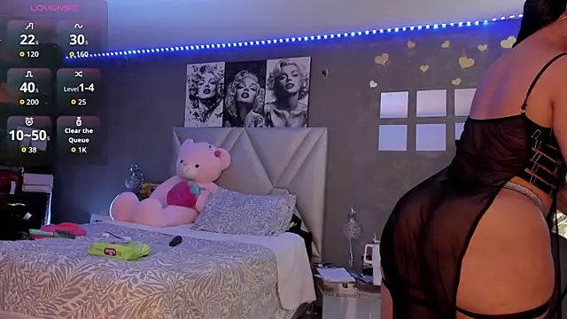 sexyzoe 69 online show from November 10, 7:53 pm