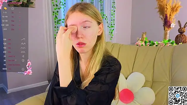 Succubelle online show from December 2, 6:15 am