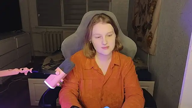 OliviaBlade online show from October 26, 3:40 pm