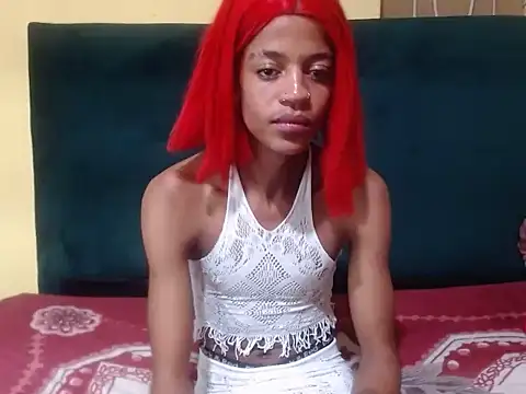 Freaky-Nicky18 online show from October 7, 7:02 am