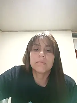 vanessa-titisM online show from March 31, 3:28 am