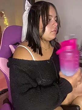 Anabelle 00  online show from March 2, 7:15 am