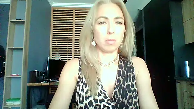 Ivvona online show from July 28, 2:13 pm