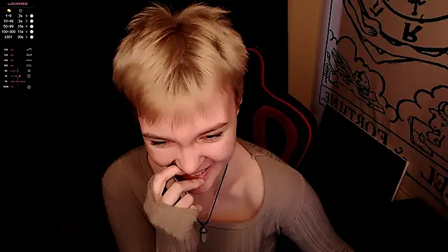 KrisNeal online show from November 4, 10:20 am