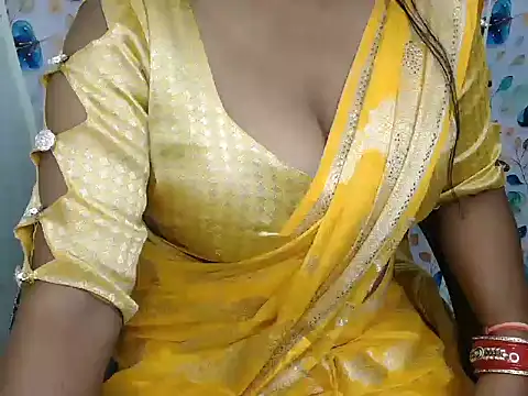 Snapshot of bold_naina chatting on September 25, 4:22 am bold naina online show from September 25, 4:22 am