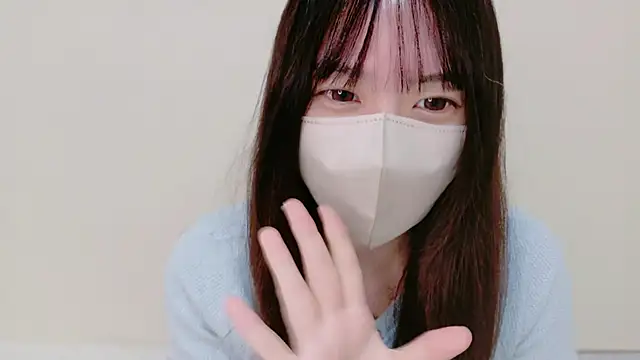  Mia land  online show from September 30, 12:55 pm