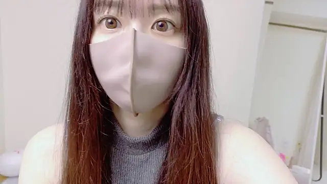  Mia land  online show from May 12, 2:02 pm